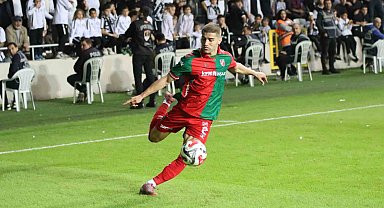 Karşıyaka'da Harun Kaya takımdan ayrıldı