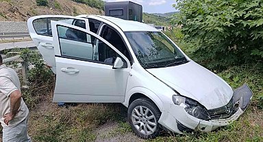 Kavak'ta araçlar çarpıştı: 5 yaralı