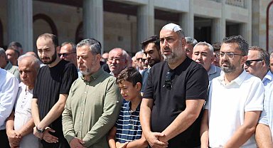 Kazada hayatını kaybeden İlknur öğretmen son yolculuğuna uğurlandı