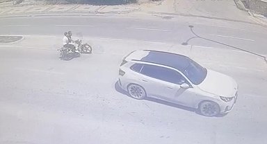 Kazada ölüme sebebiyet verip kaçan sürücüyü polis yakaladı