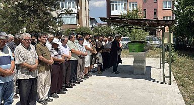 Kazada yaşamını yitiren yaşlı adam toprağa verildi
