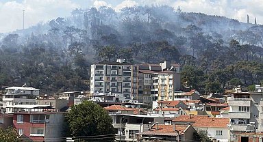 Kazdağları eteklerindeki yangına müdahale sürüyor