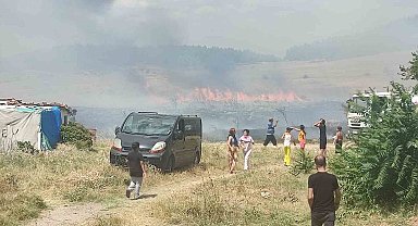 Keşan'da otluk alandaki yangında ev kül oldu