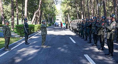 Kıbrıs Türk Barış Kuvvetleri Komutanlığı'nda devir teslim töreni