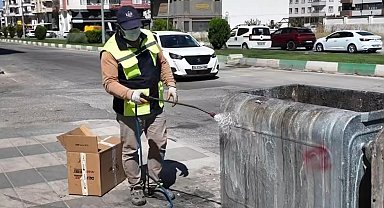 Kilis'te çöp konteynerleri yenilenerek yeniden hizmete kazandırılıyor