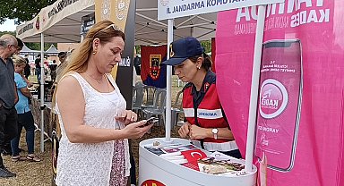 Kınık Festivali'nde 500 kadına KADES anlatıldı