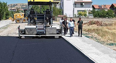 Kırıkkale Belediyesi, Osmangazi Mahallesi'nin yollarını yeniliyor