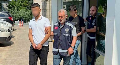 Kırtasiye baskınına 2 tutuklama