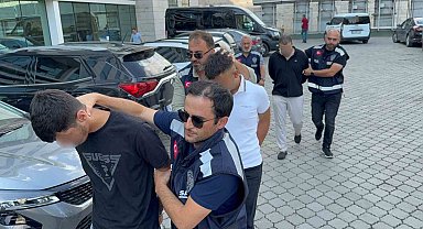 Kırtasiyeyi basan 3 kişi adliyeye sevk edildi