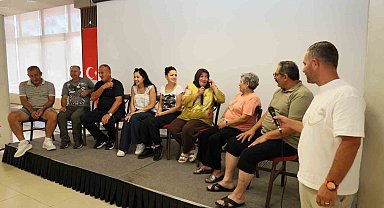 Kocaeli'de muhtarlara iletişim ve ilk yardım eğitimi verildi