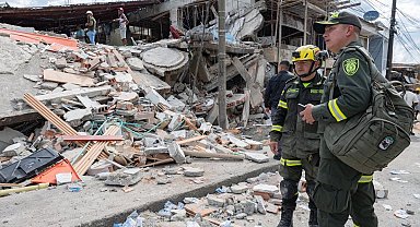 Kolombiya'yı vuran 7.4'lük depremde ölü sayısı 132'ye yükseldi