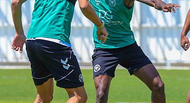 Konyaspor, Çaykur Rizespor maçı hazırlıklarını sürdürüyor