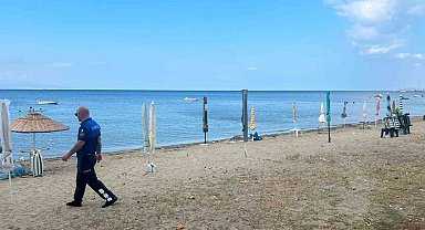 Kumsalın zincirleri kesildi, sahillerdeki malzemeler kaldırıldı