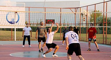 Kütahya'da Firmalar Arası Voleybol Turnuvası'nın şampiyonu belli oldu