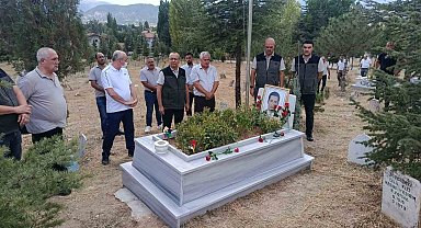Kütahya'da Şehit Orman İşletme Şefi Murat Yıldırım, vefatının yıl dönümünde dualarla anıldı