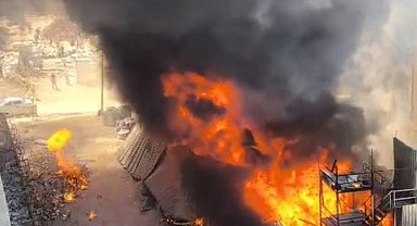 Malatya'da işçilerin kaldığı yatakhane yandı