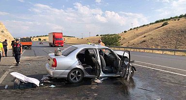 Malatya'da üç aracın karıştığı kazada 8 kişi yaralandı