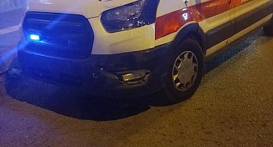 Mardin'de ambulans ile otomobil çarpıştı