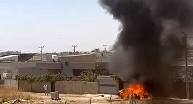 Mardin'de otomobilde patlama sonucu yangın çıktı