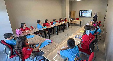 Melikgazi'nin kursları yaz mevsimine renk katıyor