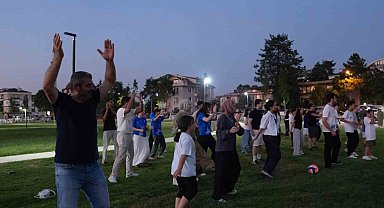 Merkez Park'ta her akşam spor var