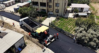Mersin'de 1,5 kilometrelik yol sıcak asfaltla yenilendi