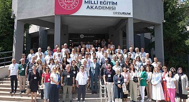 Mesleki ve Teknik Eğitimde Türkiye Yüzyılı Maarif Modeli öğretmen eğitici eğitimi