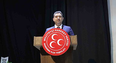 MHP Bandırma'da 8 yıllık başkanlık görevini Harun Algül devraldı