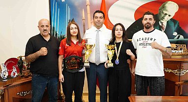 Milli sporculardan Başkan Demirci'ye şampiyonluk ziyareti