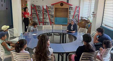 Minikler "Sihirli Kütüphanenin Kayıp Anahtarı" etkinliğinde kitapların dünyasını keşfetti