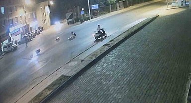 Motosikletin çarptığı 16 yaşındaki kız yoğun bakımda, acılı baba yola çözüm bekliyor