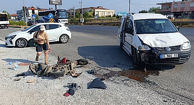 Motosiklettekileri metrelerce savuran kaza kamerada