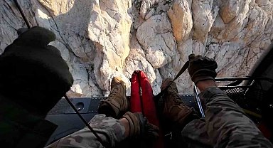 MSB, Aladağlar'daki İngiliz dağcının kurtarılma görüntülerini paylaştı