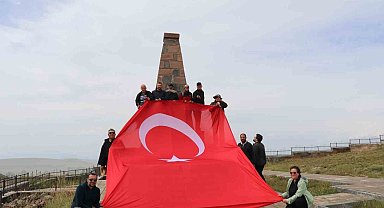Oltu Yürüyüş Grubu, 30 Ağustos'ta Allahuekber şehitlerini andı