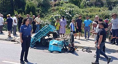 Otomobil ile patpat çarpıştı: 2'si ağır 4 yaralı