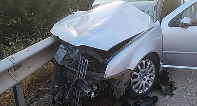 Otomobil ile yolcu otobüsü çarpıştı: 1 ölü