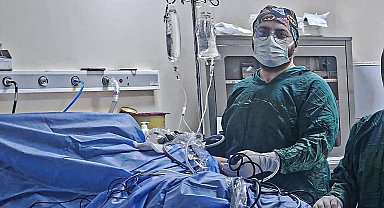 Patnos Devlet Hastanesi'nde dirsek artroskopisi başarıyla gerçekleştirildi