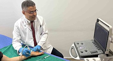 Prof. Dr. Koca: "Geceleri artan el uyuşması sinir sıkışmasına bağlı olabilir"