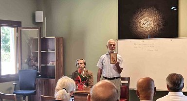 Prof. Dr. Mustafa Kara'nın kitap sergisine yoğun ilgi