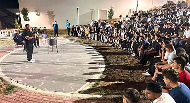 Rektör Kızıltoprak, Murat Dağı'nda gençlerle kamp ateşi başında buluştu