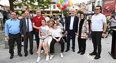 Rengarenk balonlar DMD kas hastası Görkem Efe için gökyüzüne bırakıldı
