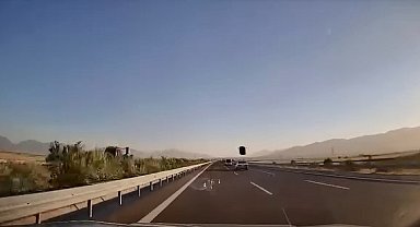 Rüzgardan uçan portbagaj faciaya neden oluyordu