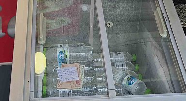 Sabah dükkanına gelen esnaf karşılaştığı manzara ile duygulandı