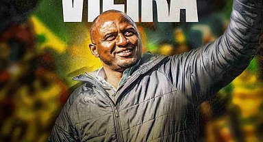 Senegal'in yeni teknik direktörü Patrick Vieira oldu