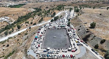 Sorgun Modifiye Araç Fuarı film setlerini aratmadı