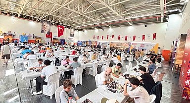 Sultangazi'de uluslararası satranç heyecanı başladı