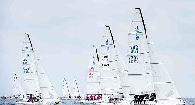 TAYK-Eker Olympos Regatta'da J70 etabı tamamlandı