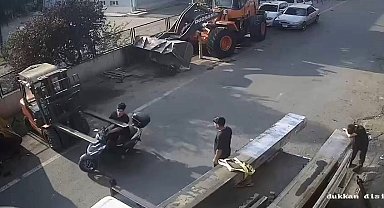 Tekirdağ'da pes dedirten kaza: Motosikletli forkliftin demir ayaklarına çarptı