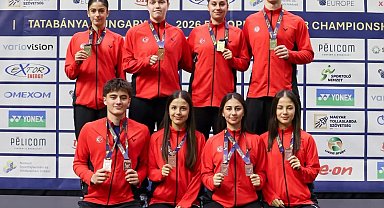 Türkiye, Avrupa Gençler Badminton Şampiyonası'nda 2 altın, 2 bronz madalya kazandı