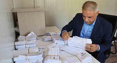 Türkiye'nin en büyük mahallesinin muhtarı, boşanma tebligatlarına dikkat çekti